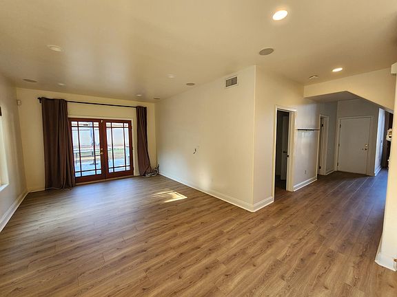 4th image of 2194 Garfias Dr