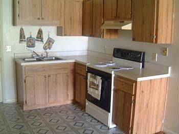 2nd image of 6022 SE 122nd Pl
