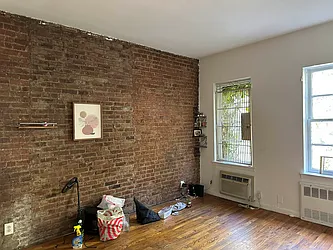 Rented by Eric Goodman Realty Corp