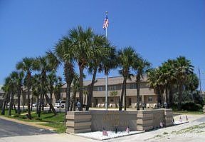 3rd image of 8443 Gulf Blvd