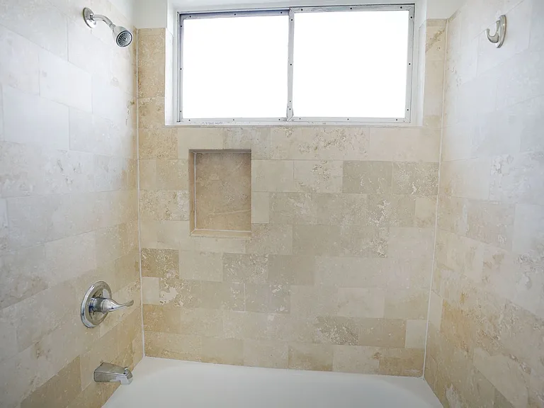 Larrabee 1200 — Photo 7