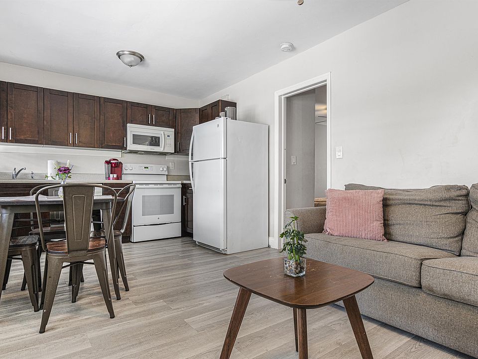 1st image of 1133-1137 NE 17th Ave #5