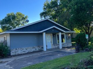 1908 2nd Ave NE APT 3, Menomonie, WI 54751