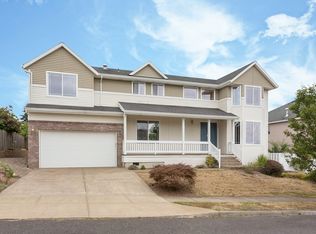 15537 SE Ogden Dr, Portland, OR