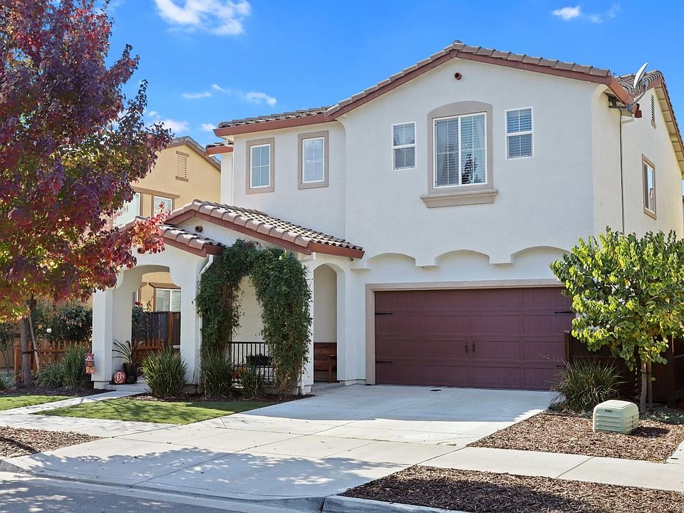 1st image of 4213 Cherry Blossom Ln