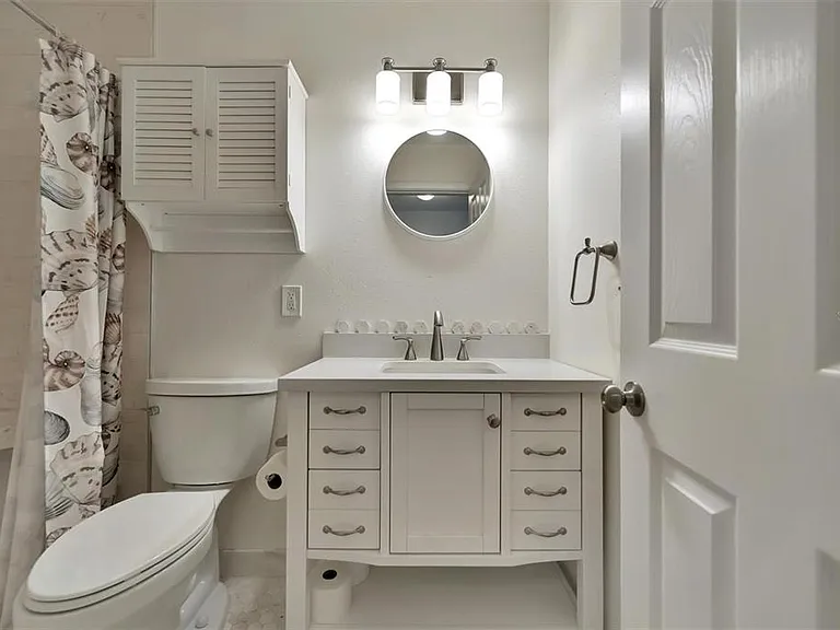 650 Pinellas Point Dr S #205 — Photo 24