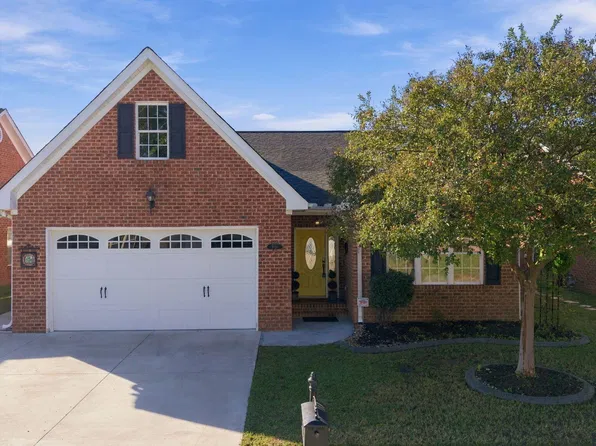 1029 Dearborn Court, Winterville, NC 28590