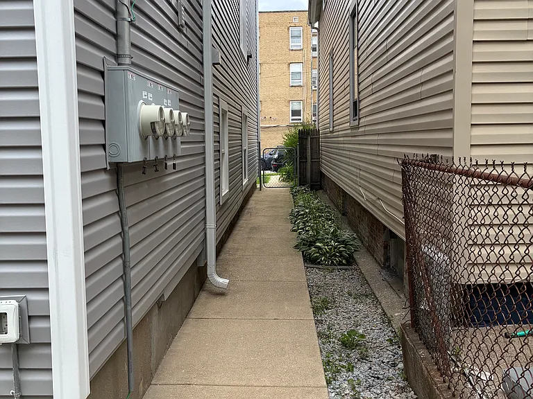 2019 W Norwood St #1 — Photo 3