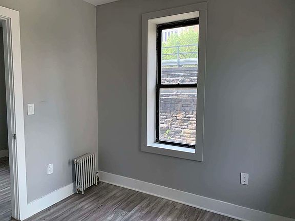 5th image of 102 E 103rd St APT 1