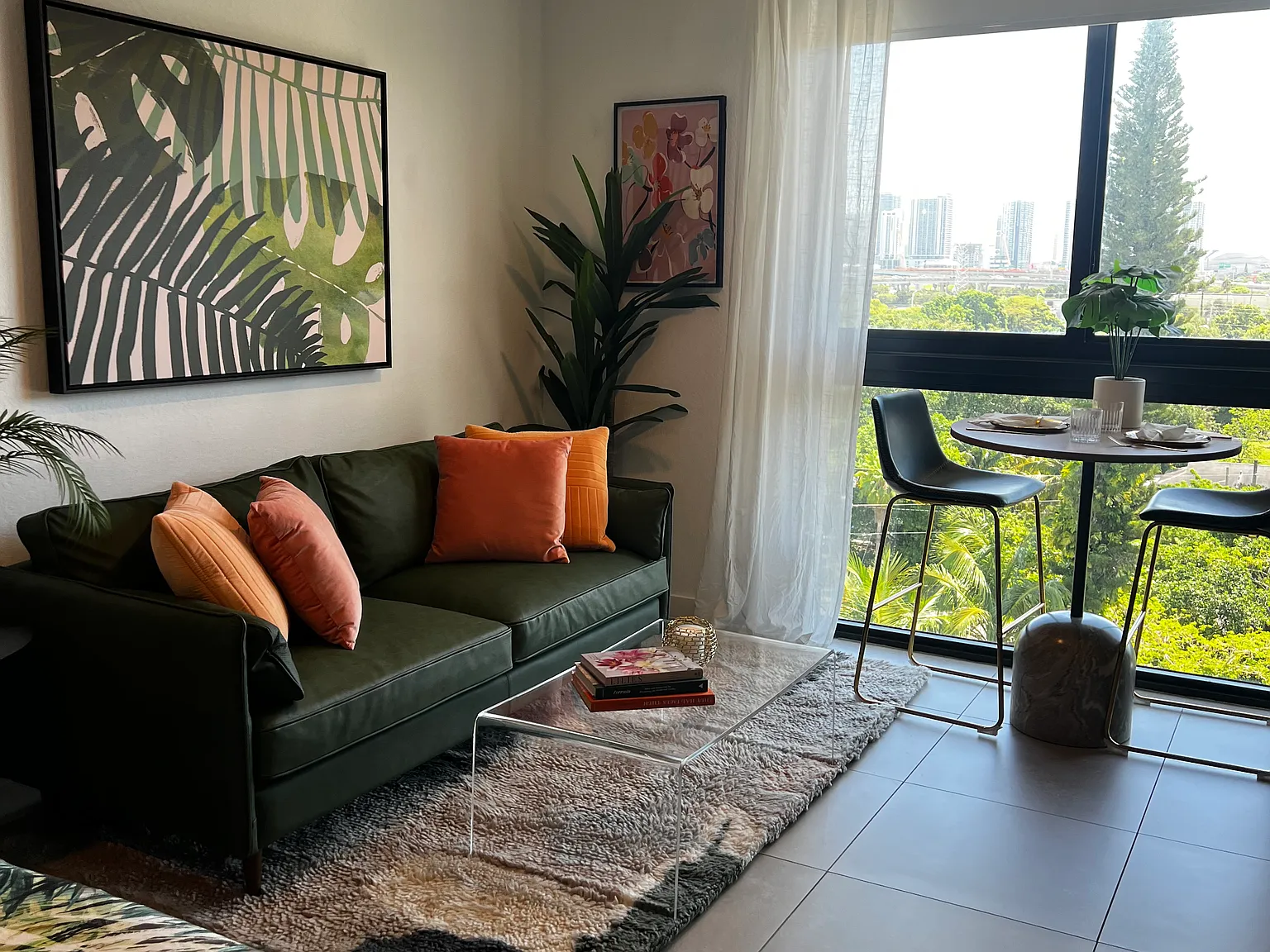 Studio, 475 sqft, $1,750 — Photo 1