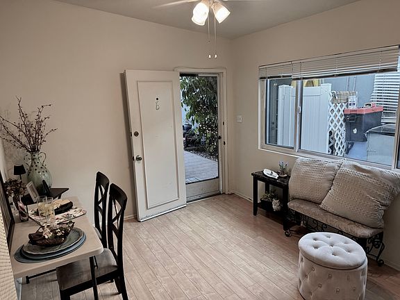3rd image of 10519 Chandler Blvd Unit B