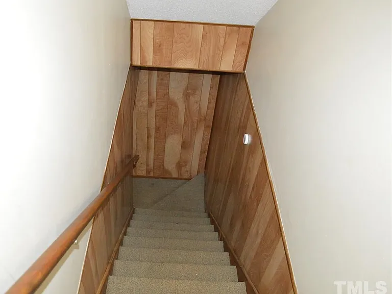 1945 Trexler Ct — Photo 9