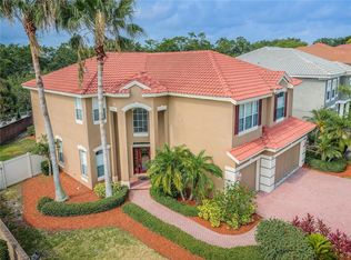 2370 Messenger Cir, Safety Harbor, FL 34695