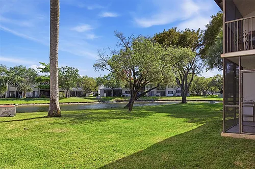 9994 Nob Hill Ct #9994 Photo 1