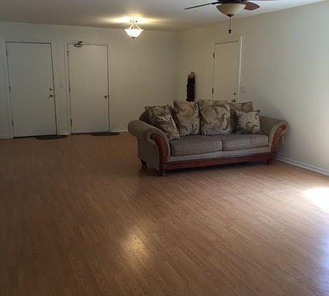 3rd image of 2613 N Selman St