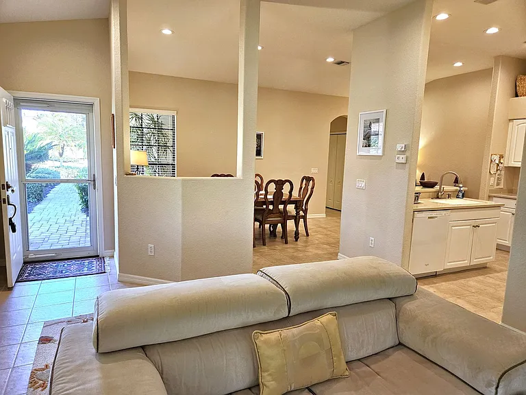 4528 Cancello Grande Ave — Photo 7