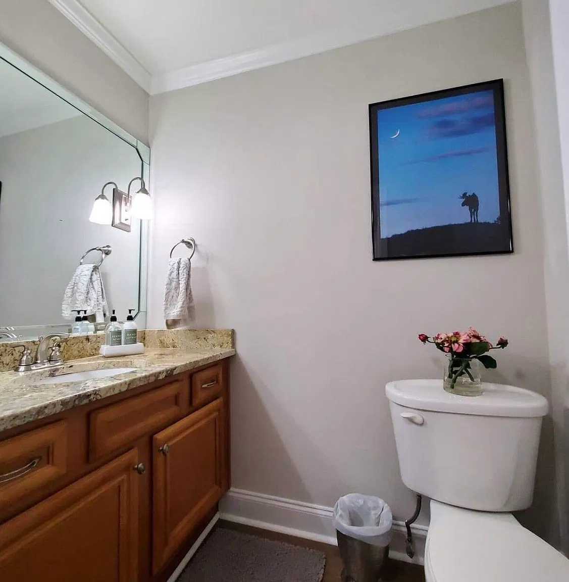 2 bed, 1.5 bath, 1342 sqft, $2,250 — Photo 3