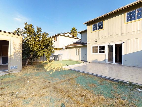 4th image of 1191 Holly Hill Dr
