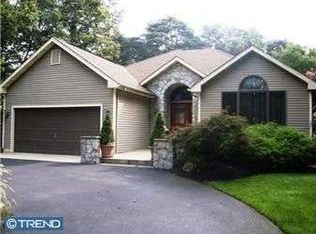 4 Winchester Ct, Tabernacle, NJ 08088