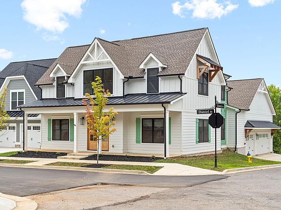 Fabulous, corner lot!