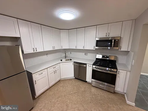 3339 Huntley Square Dr #T Photo 1 3339 Huntley Square Dr #T Photo 1