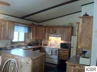 25723 Trout Lake Acres Rd, Bovey, MN 55709