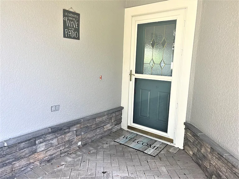 289 Falling Water Dr — Photo 6