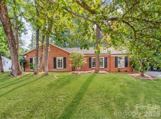 6821 Old Post Rd, Charlotte, NC 28212