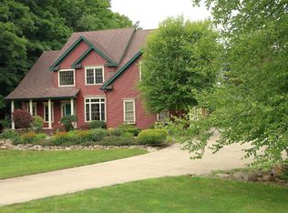 8070 Toski Dr, Girard, PA 16417