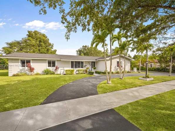 17243 SW 87th Ave, Palmetto Bay, FL 33157