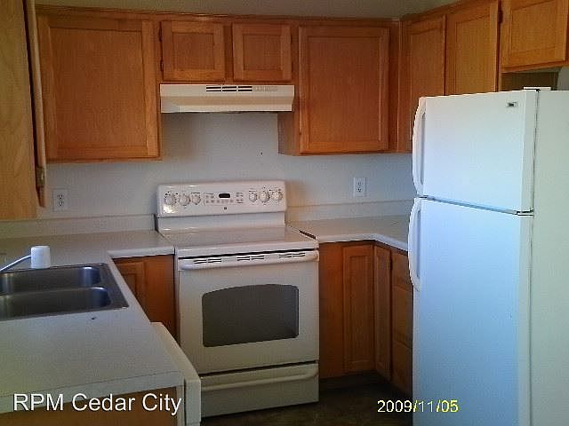2nd image of 1367 N Cedar Blvd APT 4