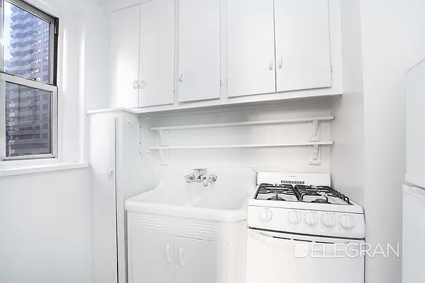 Rented by (Legacy) Elegran | media 13