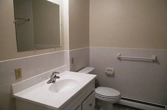 139 Hillcrest Ave — Photo 13