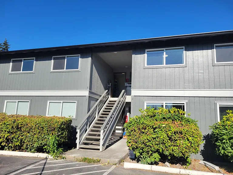 Stillwater Apartments — Photo 20