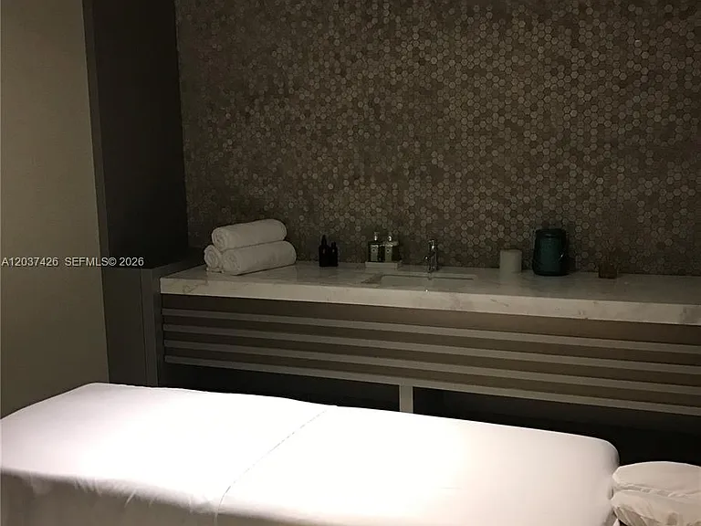 5300 NW 85th Ave #703 — Photo 23