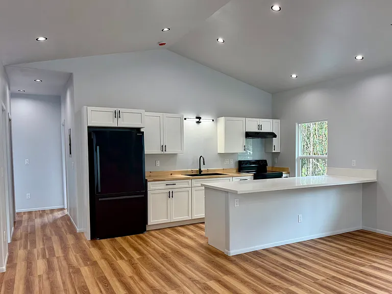 11-3570 Hibiscus St — Photo 3