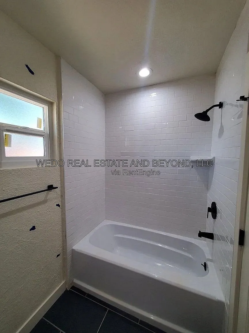1 bed, 1.0 bath, 484 sqft, $1,150 — Photo 3