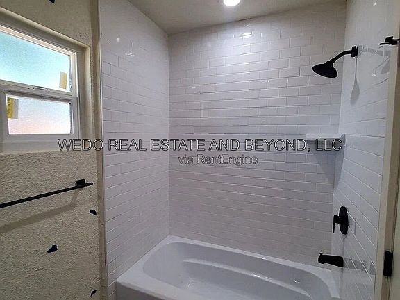 3rd image of 6643 N 60th Ave