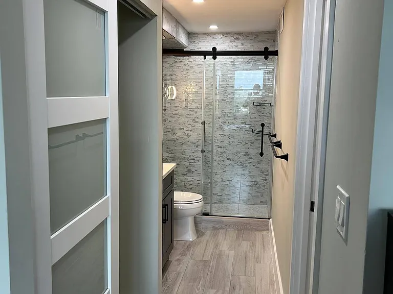 1800 N Andrews Ave #5D — Photo 3