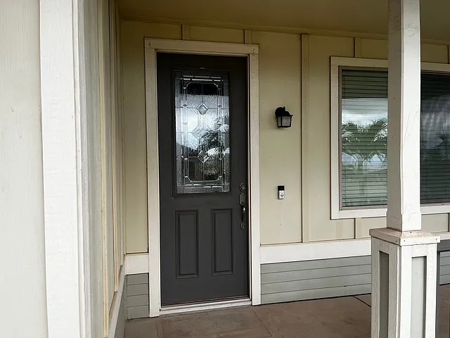 Front entry lanai