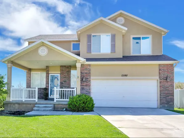 13597 S Firetip Ct, Herriman, UT 84096