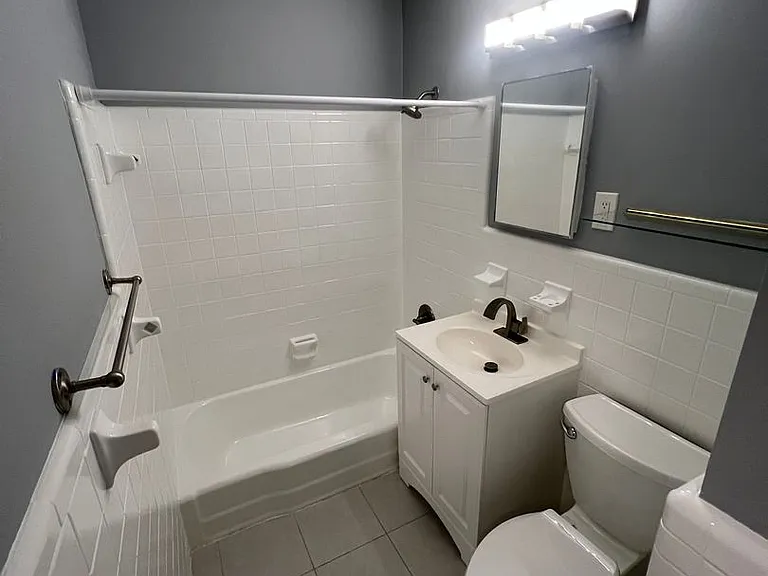 3057 Pharr Court — Photo 12