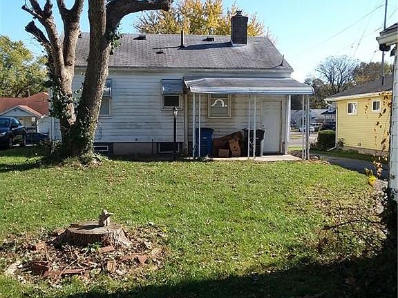 5th image of 2541 Revere Ave