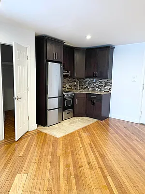 Rented by Hagstrom Management Inc | media 14