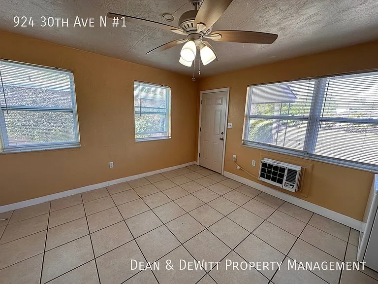 924 30th Ave N #1 — Photo 4