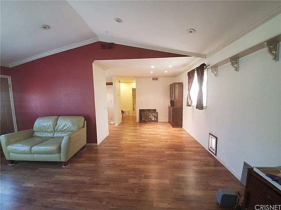 5th image of 2868 Juniper Dr