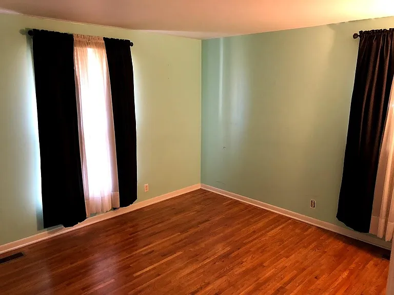 231 Riverwood Dr — Photo 6