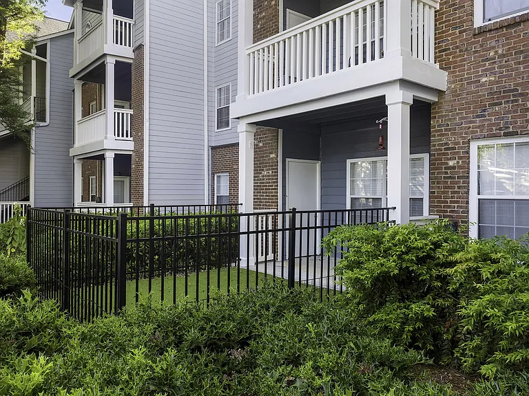100 Lenox Park Cir NE — Photo 26