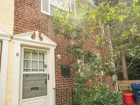 8 Kennedy St, Alexandria, VA 22305