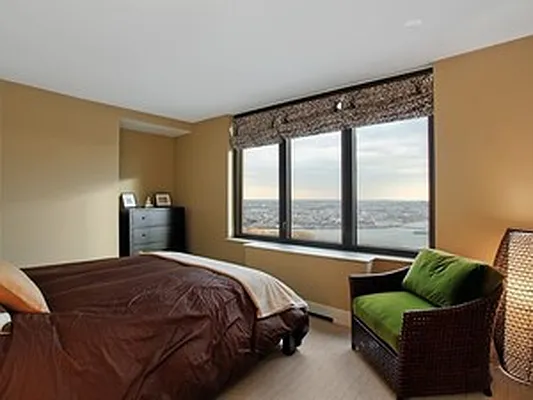 Rented by Corcoran | media 25